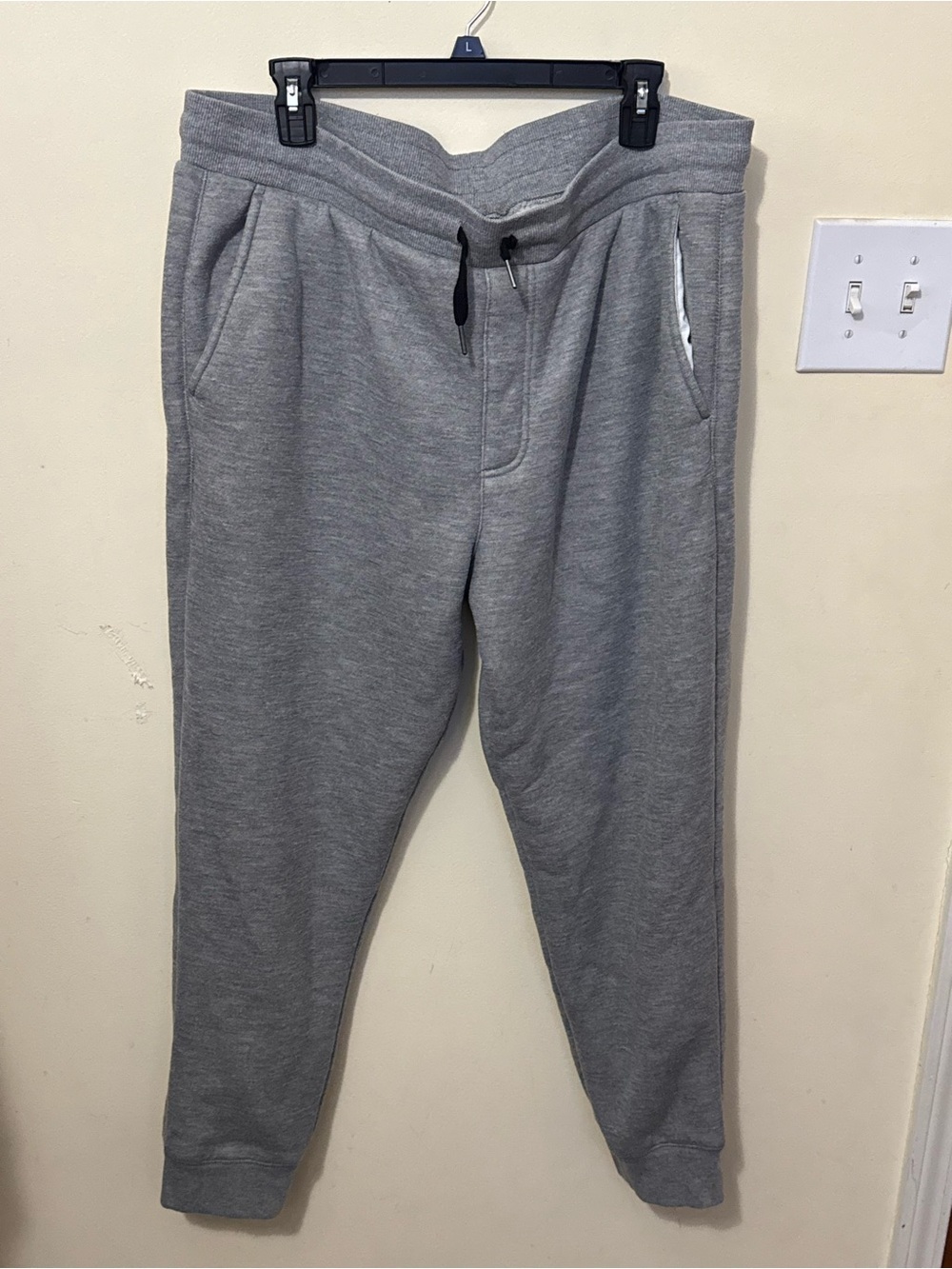 Men's Grey Drawstring Jogger Sweatpants - Casual Athletic Fit